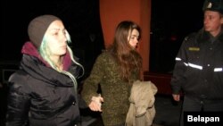 Activists from the Ukrainian rights group Femen were located by authorities late on December 20 in southeastern Belarus.
