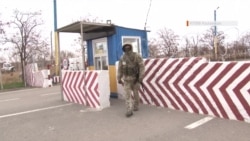 Новые правила на границе. Кто сможет приехать в Крым? (видео) Новые правила на границе. Кто сможет приехать в Крым? (видео)
