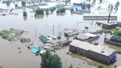 Паводок в Приангарье: отказ в компенсациях, люди на крышах, хлеб по 140 рублей Паводок в Приангарье: отказ в компенсациях, люди на крышах, хлеб по 140 рублей