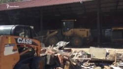 Битва за сімферопольський ринок: кому знадобилась «зачистка»? (відео) Битва за сімферопольський ринок: кому знадобилась «зачистка»? (відео)