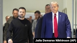 Президент України Володимир Зеленський і президент США Дональд Трамп (праворуч). Нью-Йорк, США, 27 вересня 2024 року