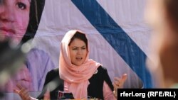 د افغان حکومت مرکچي پلاوي غړې، فوزیه کوفي
