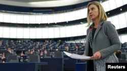 Федерика Могерини в Европарламенте 10 февраля