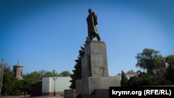 Памятник Ленину в Керчи, 14 мая 2018 года