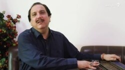 خالد ملک: د "ډېرو" هڅو باوجود مې هارمونیه پوره زده نه کړای شوه خالد ملک: د "ډېرو" هڅو باوجود مې هارمونیه پوره زده نه کړای شوه