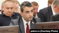 Лев Шлосберг