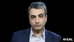 Лев Шлосберг