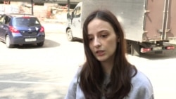 "Браслет снимут, но через месяц наденут обратно" "Браслет снимут, но через месяц наденут обратно"