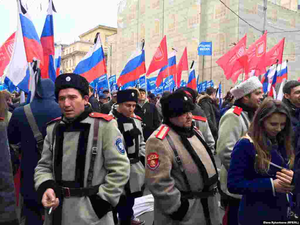 Казаки – постоянная публика на прокремлевских массовых мероприятиях