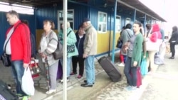 «Каланчак» снова работает: много ли людей на админгранице с Крымом? (видео) «Каланчак» снова работает: много ли людей на админгранице с Крымом? (видео)