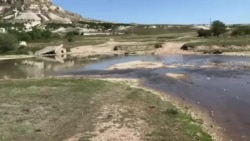 Водные ресурсы Крыма сильно истощены – Джеппаров (видео) Водные ресурсы Крыма сильно истощены – Джеппаров (видео)