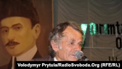 Мустафа Джемилев