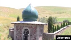 Садҳо ҷасади қабрҳои дастҷамъии қаламрави ноҳияи Турсунзода то ҳол шиносоӣ нашудаанд.
