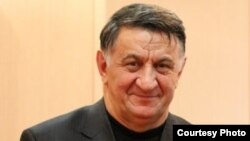 Абсалитин Мурзаев, жамгIияв хIаракатчи.
