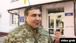 Михаил Саакашвили обличает коррупционеров и олигархов