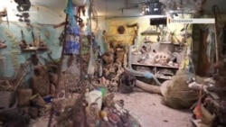 «Курьезный» музей в крымском селе (видео) «Курьезный» музей в крымском селе (видео)