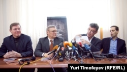 Презентация доклада "Путин. Коррупция"