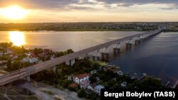 Антоновский мост в Херсоне, иллюстрационное фото