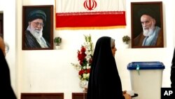 این بیانیه در حالی منتشر شده که پیشتر سخنگوی جبهه اصلاحات گفته بود این تشکل در انتخابات مجلس شورای اسلامی در تهران فهرستی ارائه نمیکند