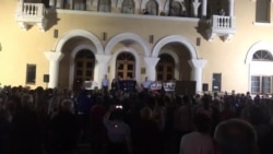 «Вас самих нужно заключить под стражу» «Вас самих нужно заключить под стражу»
