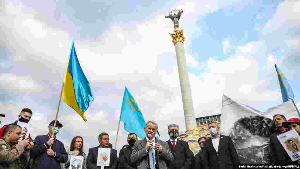 Лидер крымскотатарского народа Мустафа Джемилев сообщил, что крымские татары будут отмечать дату 18 мая всегда, потому что это «преступление без срока давности»