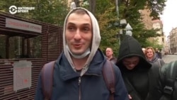«Нас с работы отпустили». Как проходят выборы в Госдуму в Москве (видео) «Нас с работы отпустили». Как проходят выборы в Госдуму в Москве (видео)