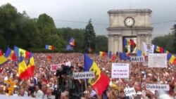 Moldovan Protesters Demand President's Resignation Moldovan Protesters Demand President's Resignation