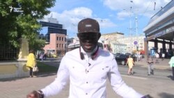 "Избит и ограблен московской полицией" "Избит и ограблен московской полицией"
