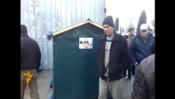 Хонаи сайёри пиразани талбанда Хонаи сайёри пиразани талбанда