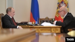 Россия. Владимир Путин и Михаил Федотов, Ново-Огарево, 01.11.2012