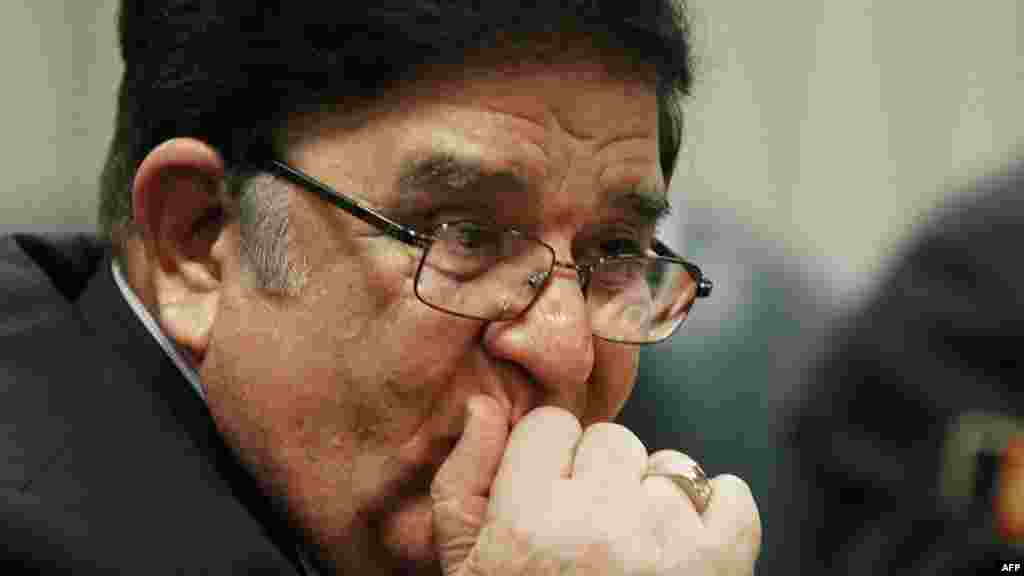 Abdul Rahim Wardak -- WITHDRAWN Pashtun   Vice-presidential running mates: Shah Abdul Ahad Afzali (ethnic Tajik) and Sayed Hussain Anwari (Hazara)   Wardak (born in 1940) is a former minister of defense who most recently served as a security adviser to the president.   The U.S.-educated Wardak played a key role in rebuilding the Afghanistan National Army but was sacked after a no-confidence vote by parliament in 2012 over alleged security failures. During the Soviet occupation of Afghanistan in the 1980s, Wardak led one of the Islamist mujahedin groups fighting the Afghan communist regime and its Soviet backers. He gave no reason for his withdrawal from the presidential race in mid-March and did not back any other ca