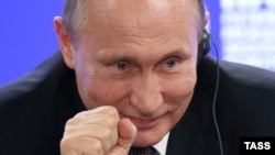 Владимир Путин на Международном экономическом форуме в Санкт-Петербурге