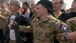 Казаки-разбойники. Драка казаков с протестующими на Пушкинской площади Казаки-разбойники. Драка казаков с протестующими на Пушкинской площади