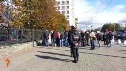 Пикеты в поддержку Надежды Толоконниковой Пикеты в поддержку Надежды Толоконниковой