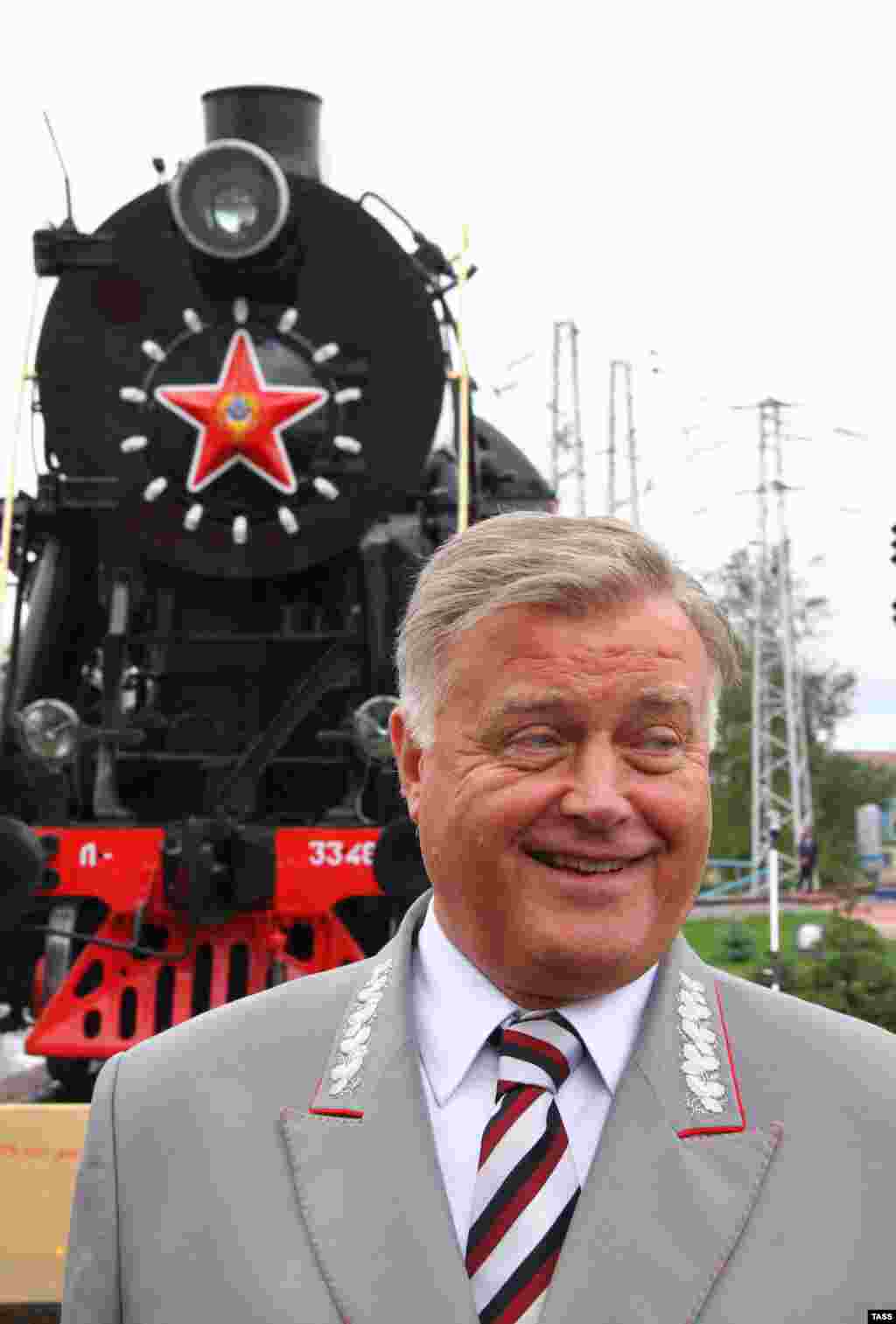 Сентябрь 2012 года, Владимир Якунин во время показа железнодорожной техники в рамках празднования 175-летия железных дорог России