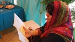 مرسل احمدزۍ د پښتو ژبې کتابونه په غږيزه بڼه وړاندې کوي مرسل احمدزۍ د پښتو ژبې کتابونه په غږيزه بڼه وړاندې کوي