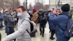 Продолжаются задержания на Пушкинской площади Продолжаются задержания на Пушкинской площади
