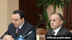 Armenian Defense Minister Seyran Ohanian (right) and National Security Council Secretary Artur Baghdasarian