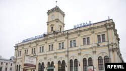 Protestors claim a depot at Moscow's Leningrad train station (pictured) is an historic architectural monument.
