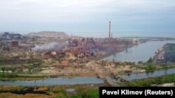 Металлургический комбинат "Азовсталь" в Мариуполе, 5 мая 2022 года