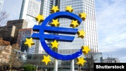 Всего за полгода акции многих крупных банков Европы подешевели на 40–60%
