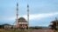 Мечеть Кадир Джамі знаходиться на території села Левадки за два кілометри від Сімферополя. Її будівництво почалося в 2012 році, а основні роботи завершилися в 2017 році. Мечеть будували на гроші приватних осіб і громадськості