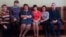 Учителя Звериноголовской школы, решившиеся на забастовку