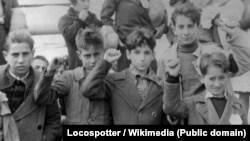 Испанские дети перед эвакуацией. Гражданская война в Испании, 1936-1939