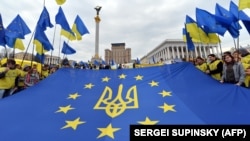 Украинцы на киевском Майдане, архивное фото