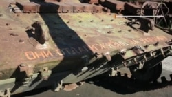 В Донецькій області відкрили танк-меморіал загиблим (відео) В Донецькій області відкрили танк-меморіал загиблим (відео)