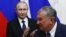Владимир Путин и глава "Роснефти" Игорь Сечин