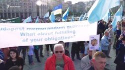 В Киеве провели митинг-реквием к годовщине депортации крымских татар (видео) В Киеве провели митинг-реквием к годовщине депортации крымских татар (видео)