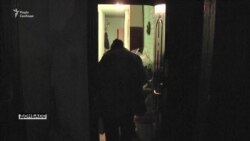 В полумраке: как живут люди в оккупированном Луганске (видео) В полумраке: как живут люди в оккупированном Луганске (видео)