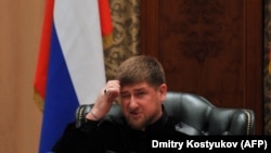 Согласно документам Росреестра, Рамзан Кадыров может быть женат на России